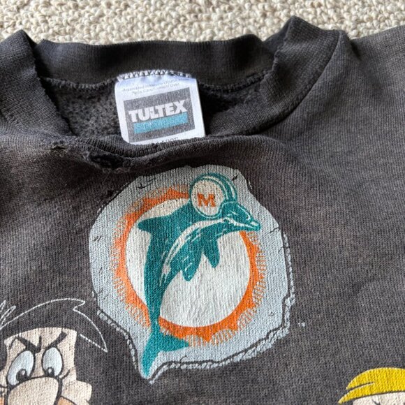 VNT 90s Miami Dolphins x Flintstones Sweatshirt | XL | Tultex | Rare Thrashed - Picture 4 of 11